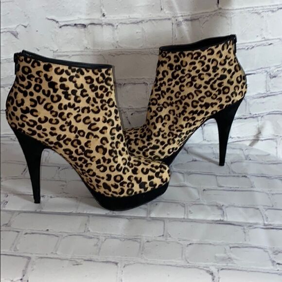 Aldo leopard print fur ankle boots - Picture 2 of 7